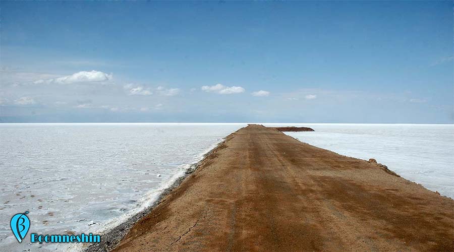 زیباترین دریاچه های نمک ایران کجاست؟